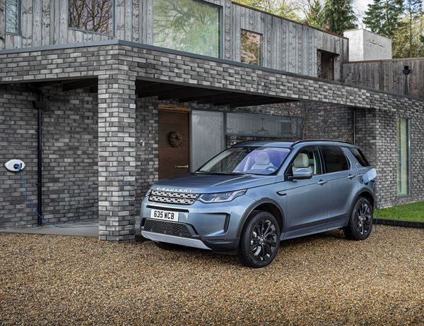 Le Land Rover Discovery Sport PHEV affiche une autonomie